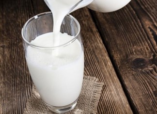 Έρευνα για “Ελληνοποιήσεις” γάλακτος στη Θεσσαλία από την Εισαγγελία Λάρισας