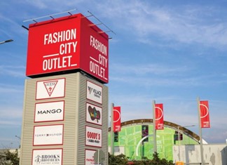 Σε πλήρη λειτουργία τα καταστήματα στο Fashion City Outlet στη Λάρισα