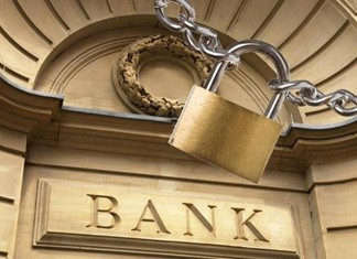 Οι τράπεζες κλείνουν φέτος 120 καταστήματα