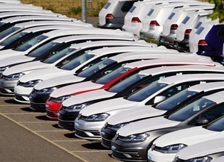 Μόλις 250 νέα αυτοκίνητα τον Απρίλιο στη Θεσσαλία