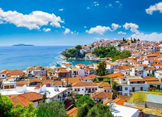 Σκιάθος: Εισαγγελέας για επιχείρηση εστίασης