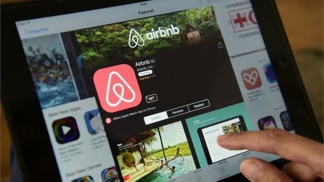 Airbnb: Η ΑΑΔΕ εντοπίζει τα αδήλωτα εισοδήματα  από μισθώσεις