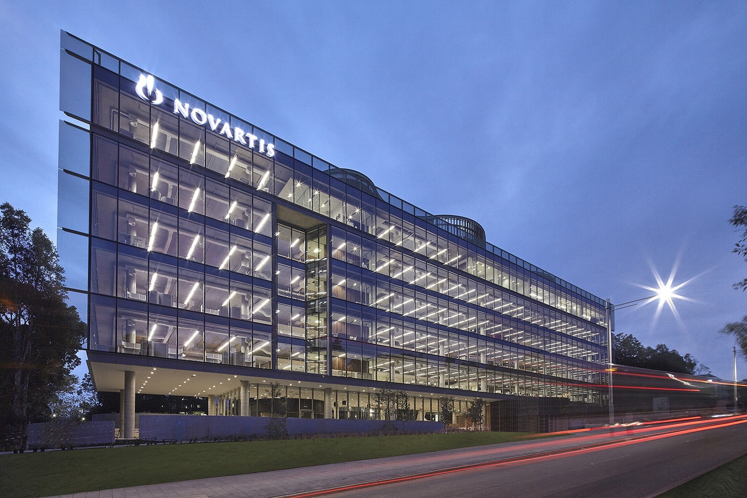 Δέκα πρώην υπουργοί στο σκάνδαλο της Novartis