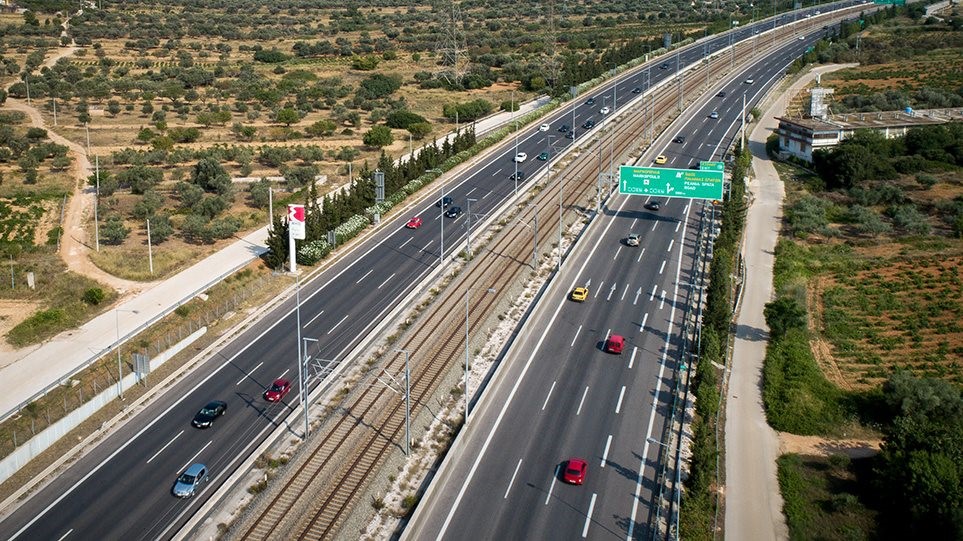 Η ιστορία του αυτοκινητόδρομου Αθήνα - Λάρισα - Θεσσαλονίκη